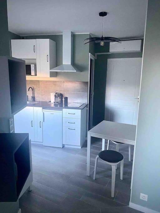 Studio Magali 2 Tarascon Exteriör bild